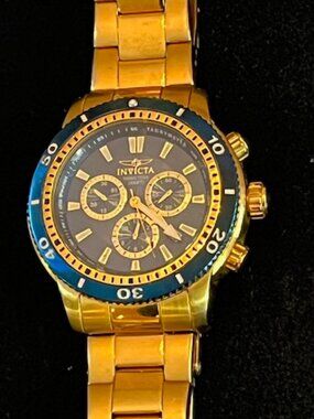 INVICTA | 1205 Tritnite with Case-NEW Battery-EUC